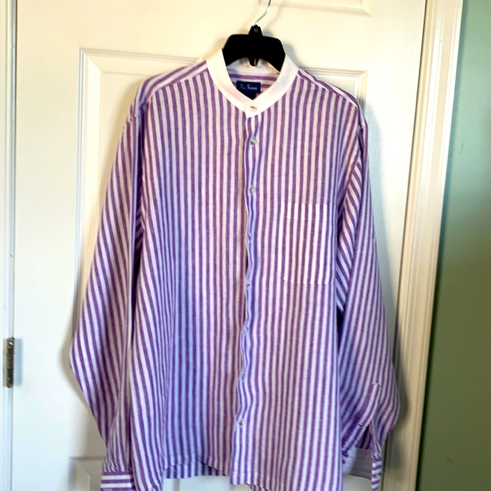 Paul Fredrick linen men  casual shirt. Size LT.